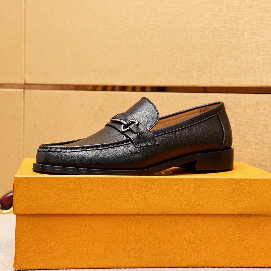 Louis Vuitton Black Leather Hardware Loafers - Composite Outsole