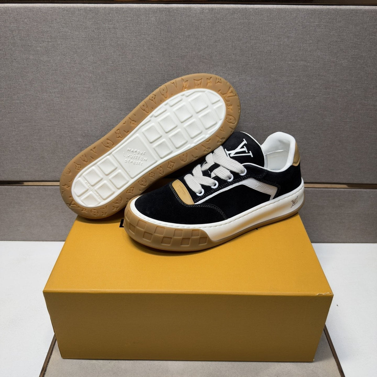 Louis Vuitton Men's Black & White Low-Top Sneakers